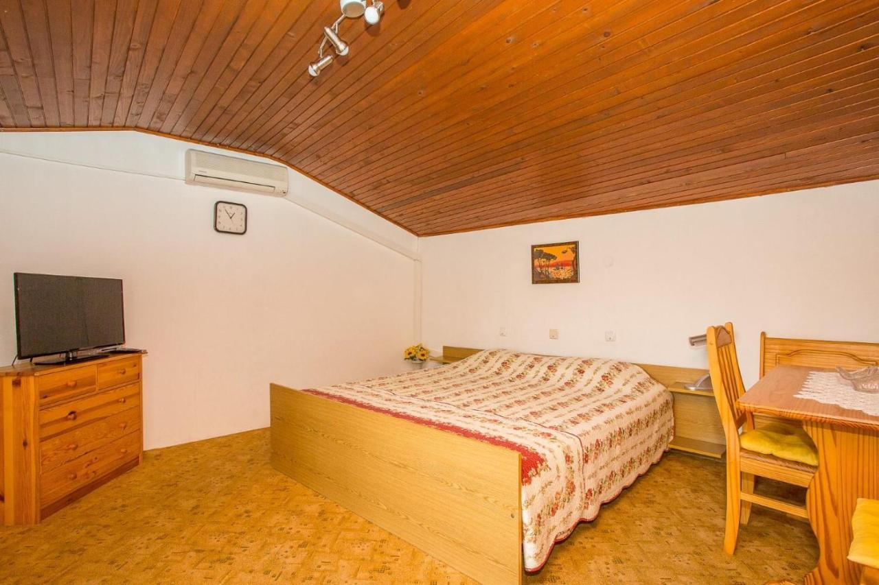 Hotel Antonija I Ante à Kampor Extérieur photo